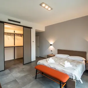  Affittacamere 350 M Da Ospedale Maggiore L Parcheggio Prive L Italia